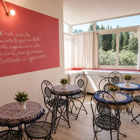 Maison d'hôtes La Collina Dei Poeti 78 Primavere